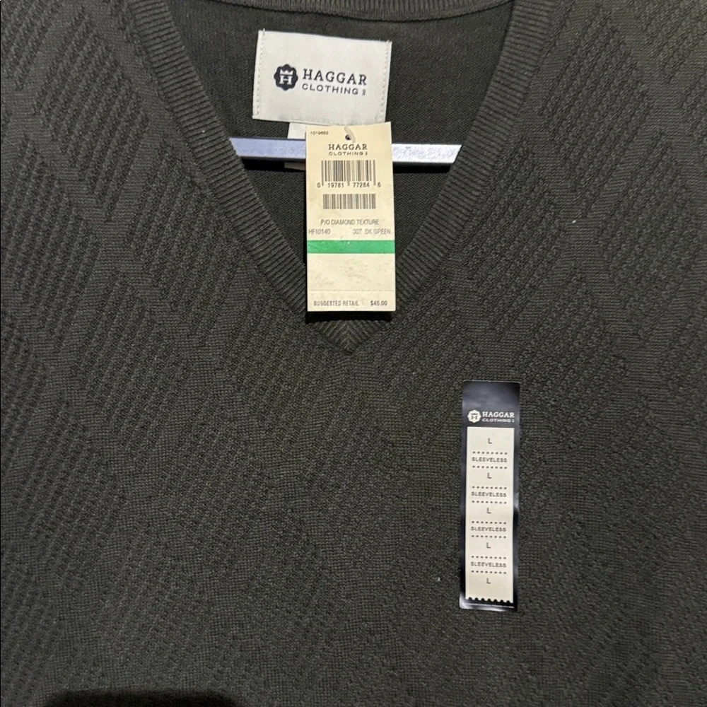 Haggar  Sleeveless V‑Neck Knit Vest